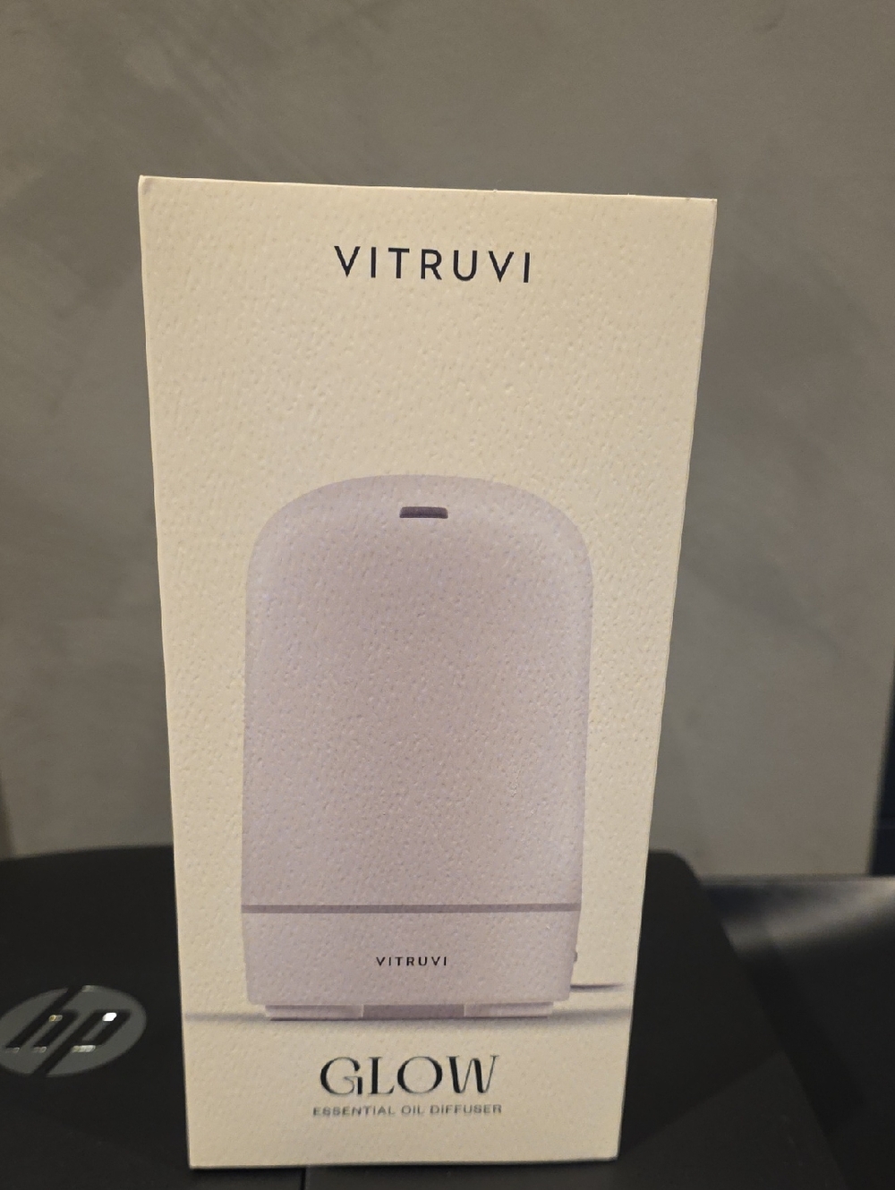 NIB Vitruvi Glow Essential Oil Diffuser - White